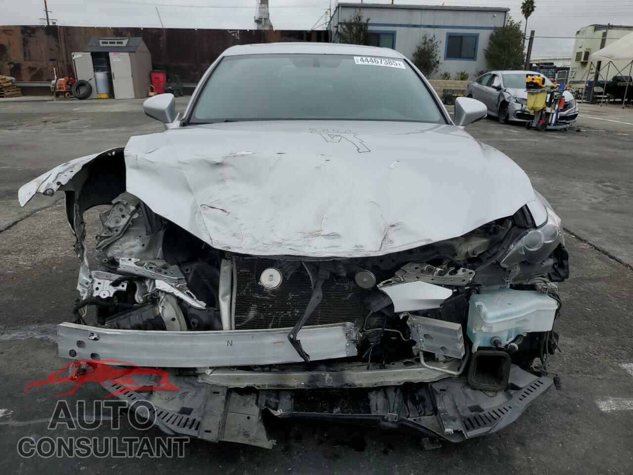 LEXUS IS 2015 - JTHBF1D26F5082254