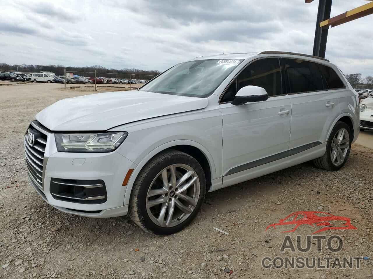 AUDI Q7 2018 - WA1VAAF70JD031217