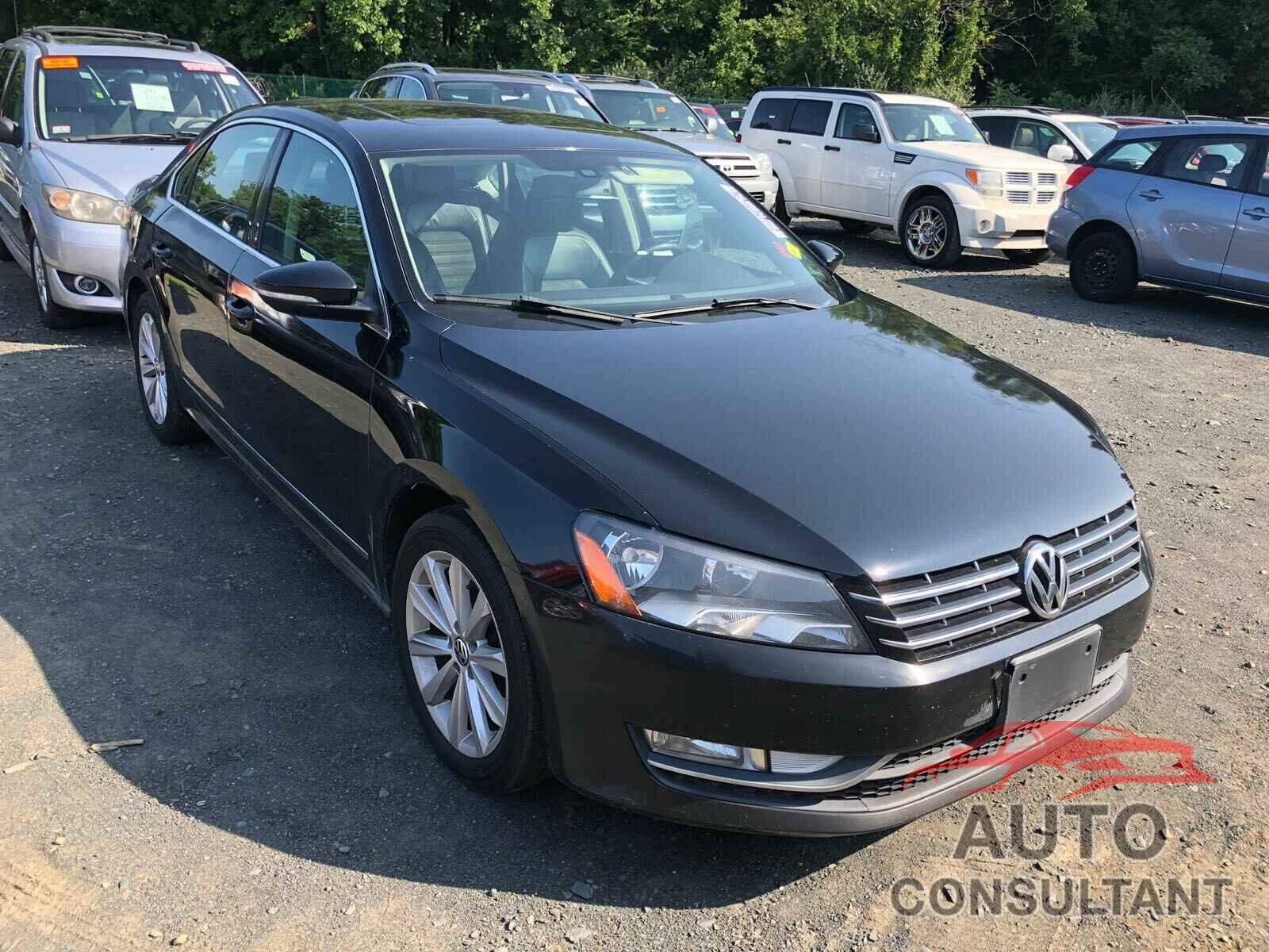 VOLKSWAGEN PASSAT 2012 - 1VWCP7A39CC038711