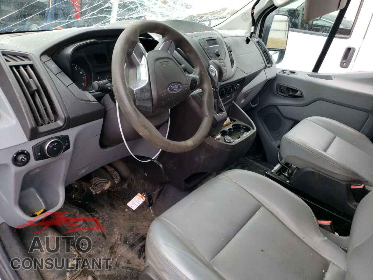 FORD TRANSIT 2017 - 1FTYR1ZM7HKA20699