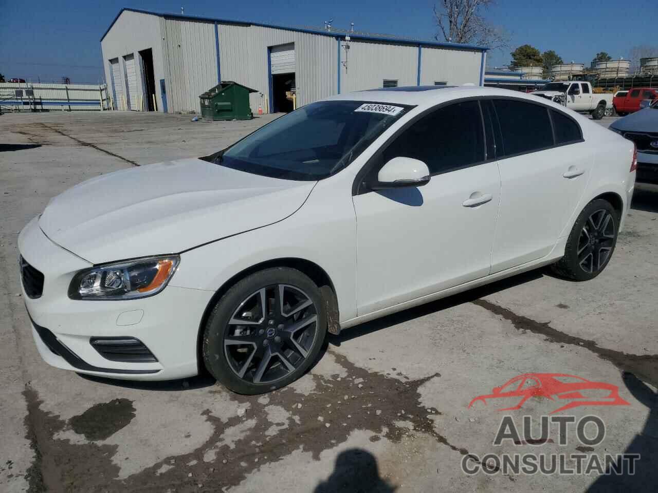 VOLVO S60 2018 - YV126MFL1J2454323