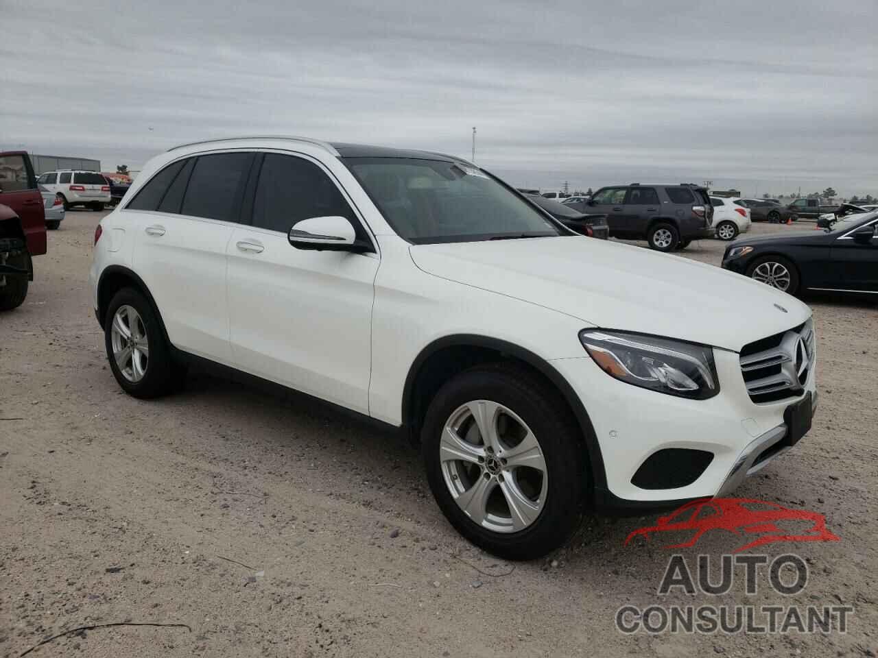 MERCEDES-BENZ GLC-CLASS 2018 - WDC0G4JB1JV048592