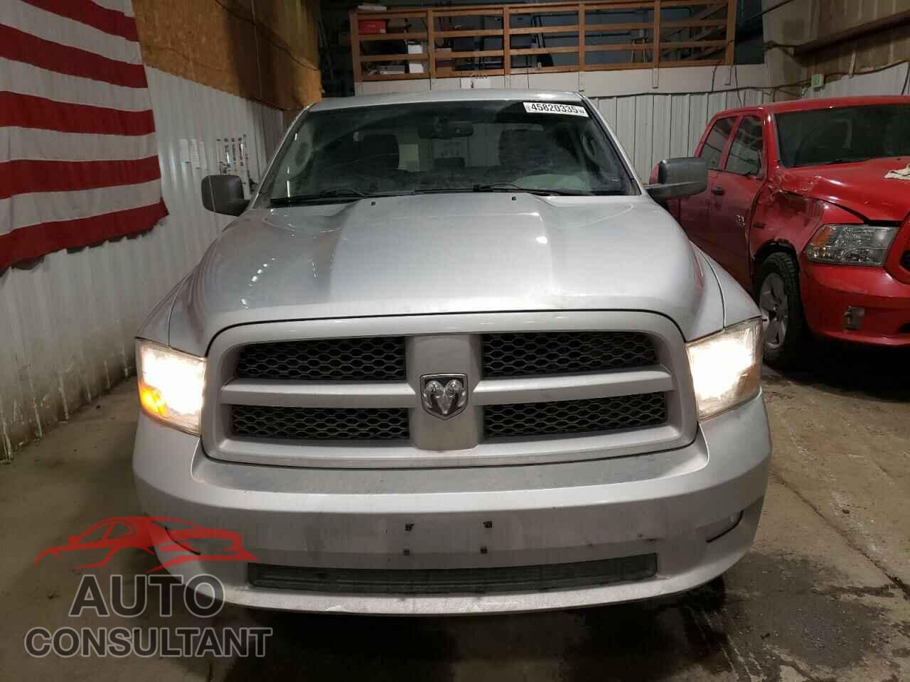 DODGE RAM 1500 2012 - 1C6RD7FT4CS240108