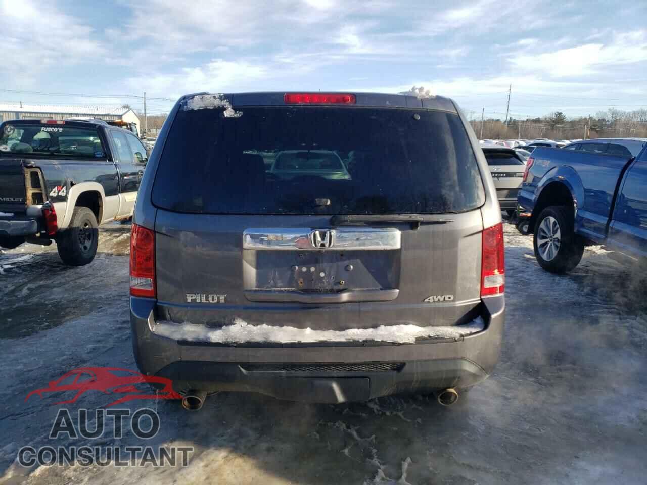 HONDA PILOT 2014 - 5FNYF4H49EB052610