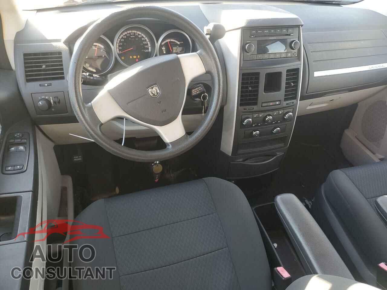 DODGE CARAVAN 2010 - 2D4RN4DE5AR333942