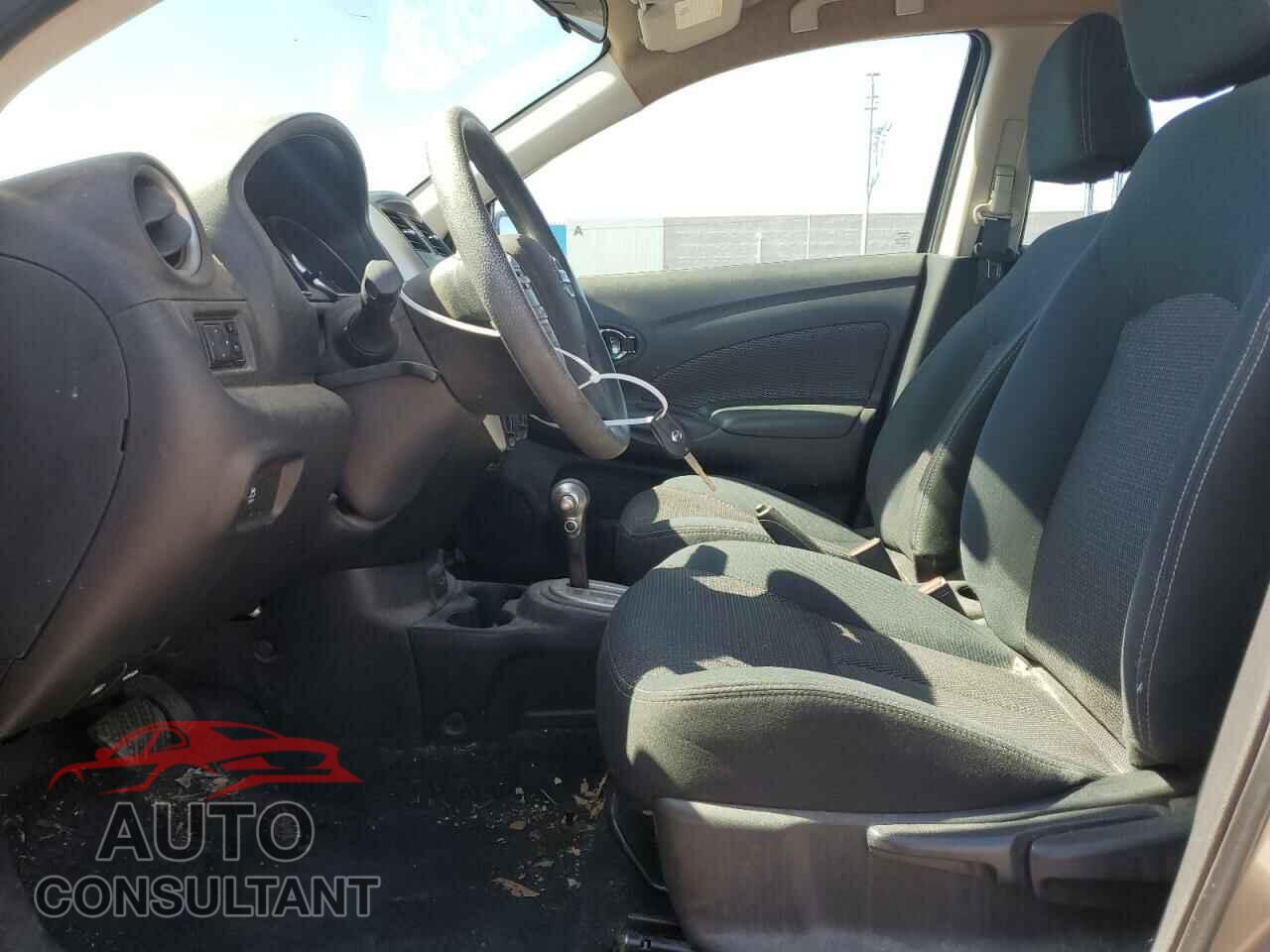 NISSAN VERSA 2017 - 3N1CN7AP3HL802336