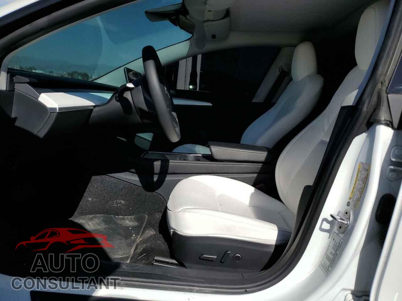 TESLA MODEL 3 2023 - 5YJ3E1EB7PF711365