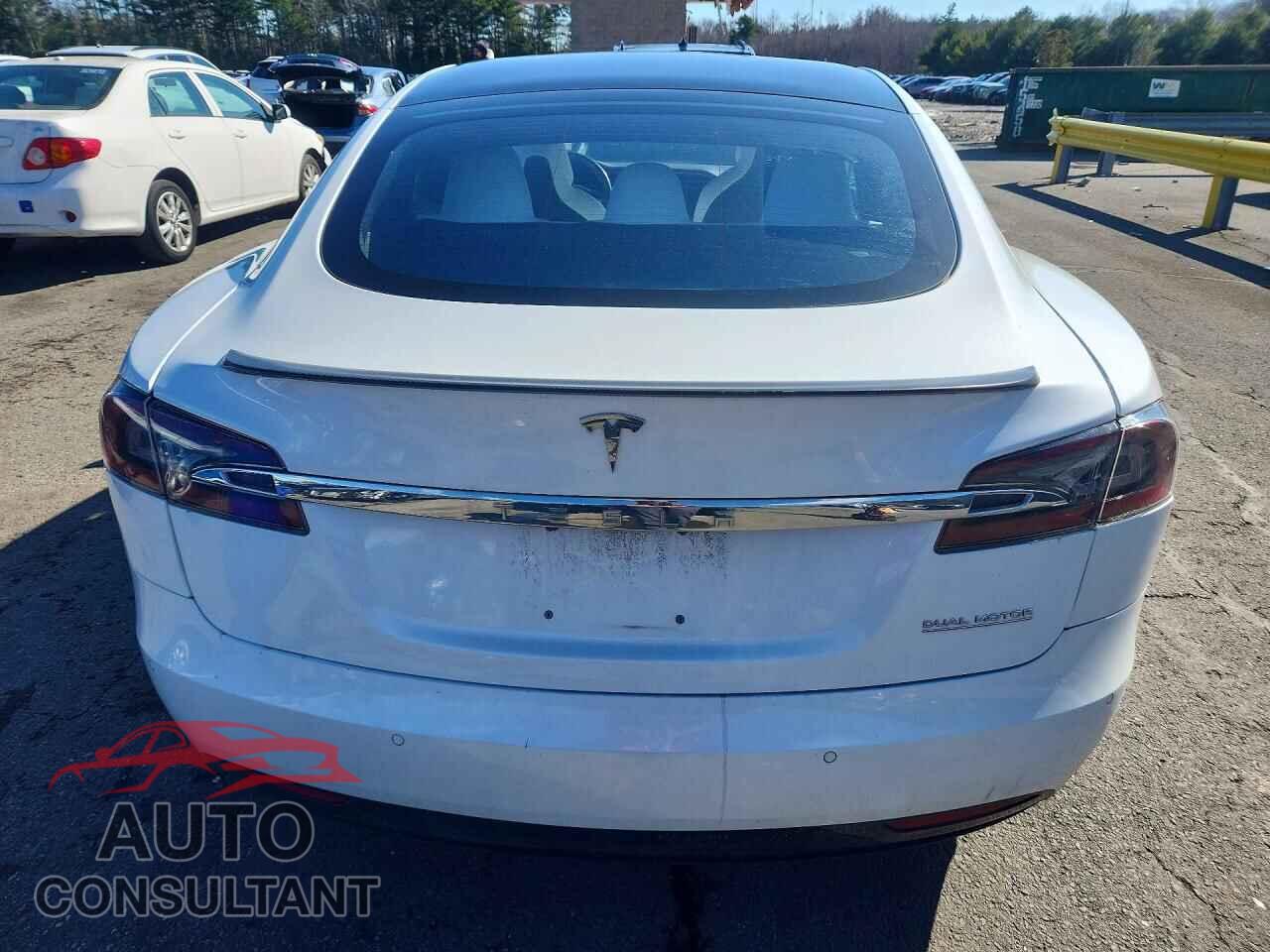 TESLA MODEL S 2019 - 5YJSA1E40KF330409