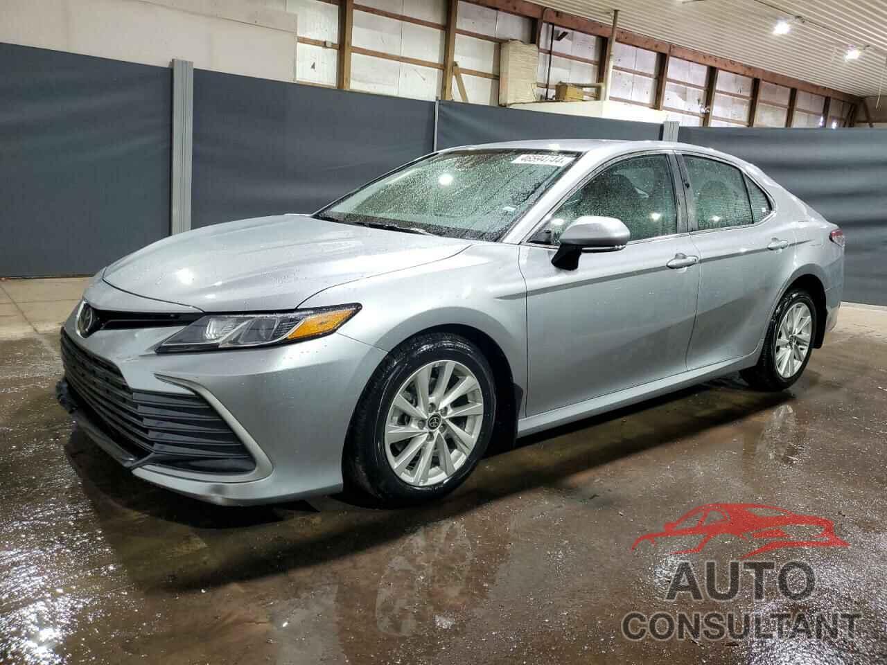 TOYOTA CAMRY 2023 - 4T1R11AK4PU819439