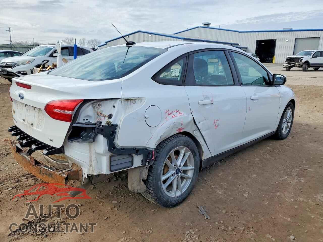 FORD FOCUS 2017 - 1FADP3F28HL335661