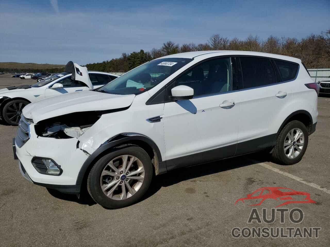 FORD ESCAPE 2017 - 1FMCU9GD6HUB45848