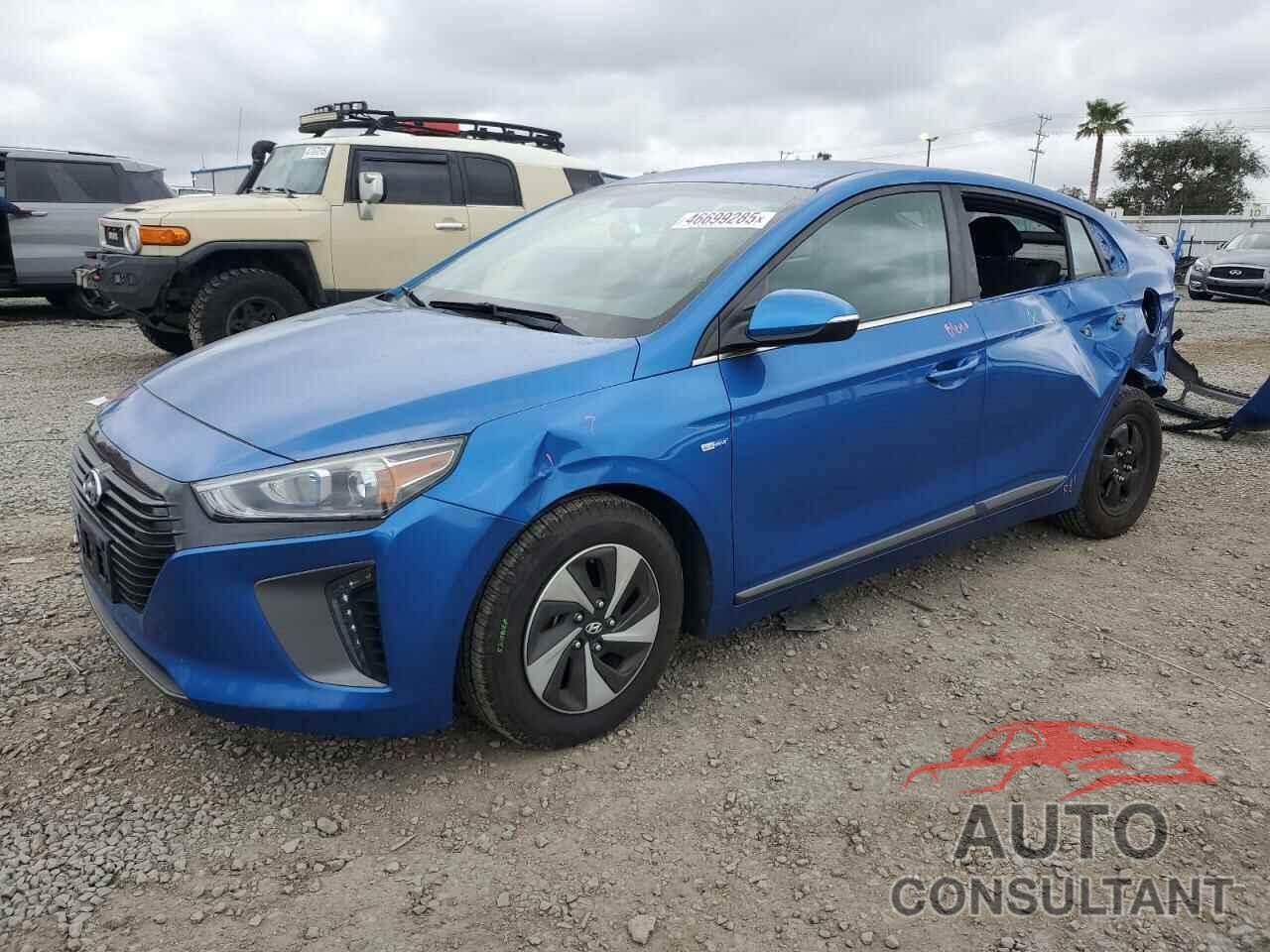 HYUNDAI IONIQ 2018 - KMHC75LC9JU099743