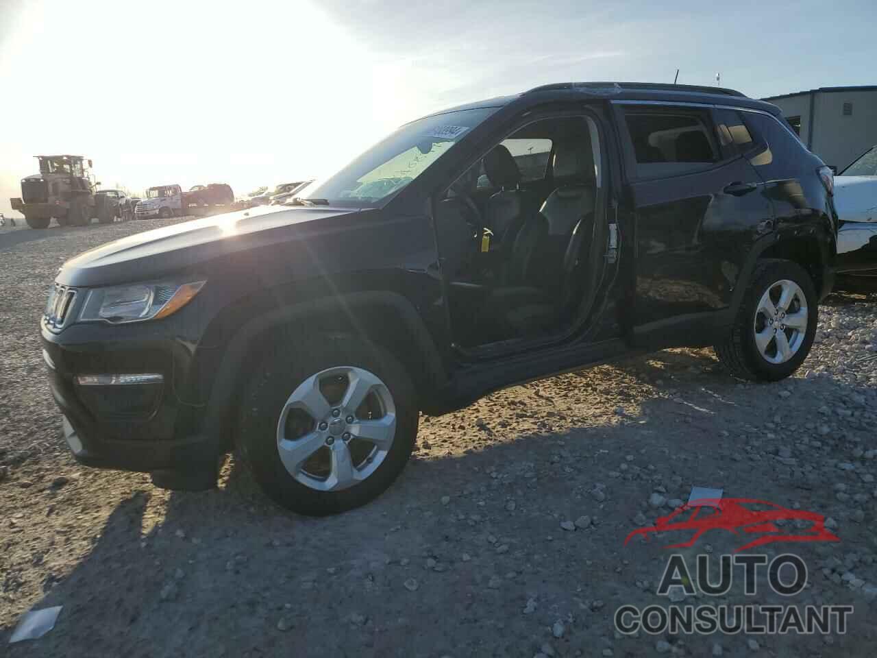 JEEP COMPASS 2018 - 3C4NJDBB7JT175603