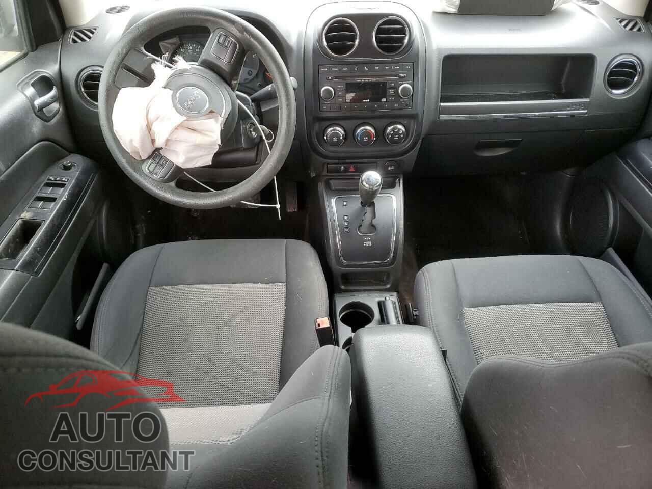 JEEP COMPASS 2013 - 1C4NJCBA3DD265701