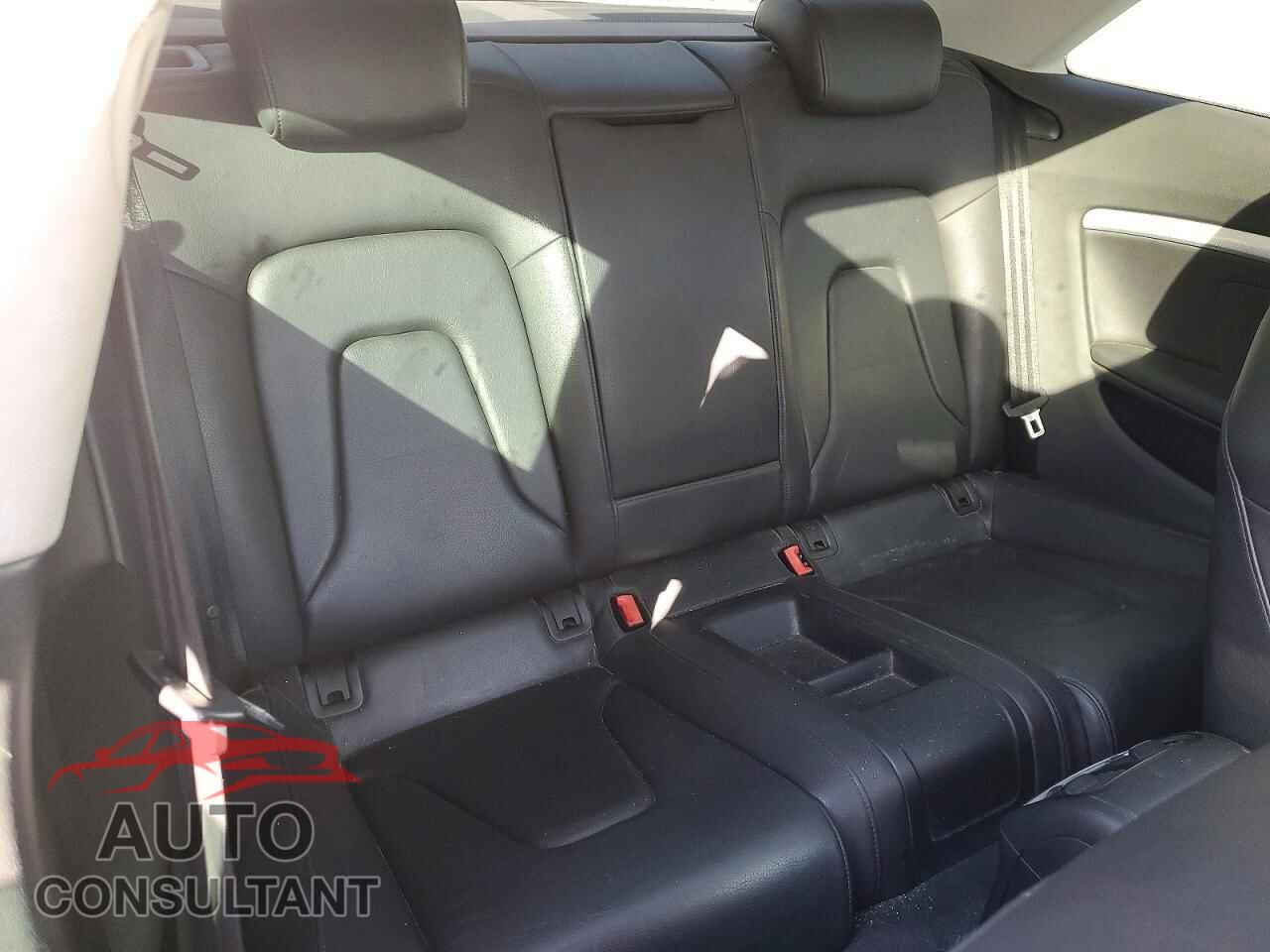AUDI A5 2012 - WAULFAFR4CA026734