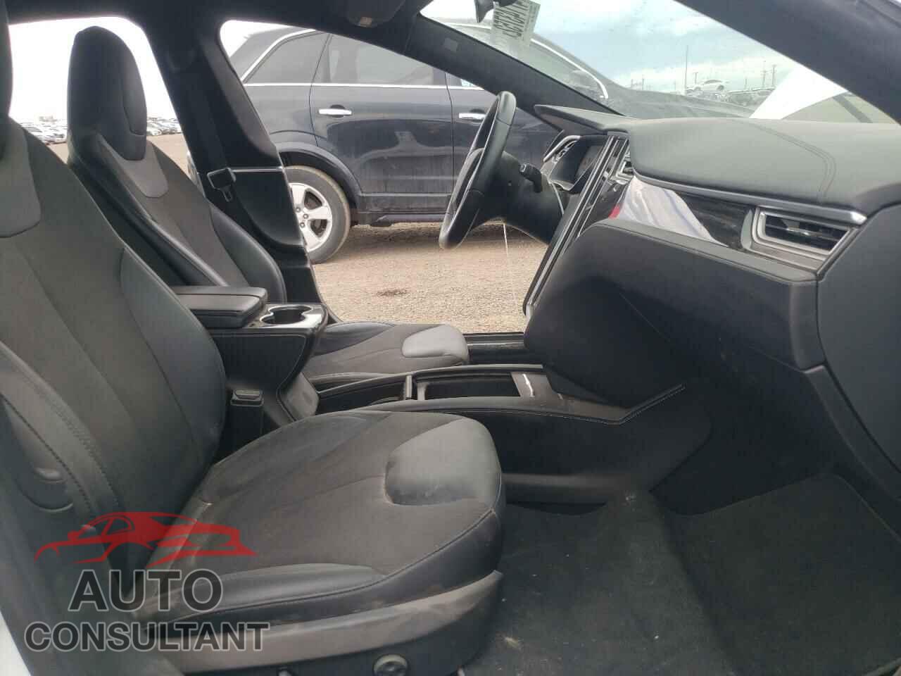 TESLA MODEL S 2016 - 5YJSA1E11GF164074