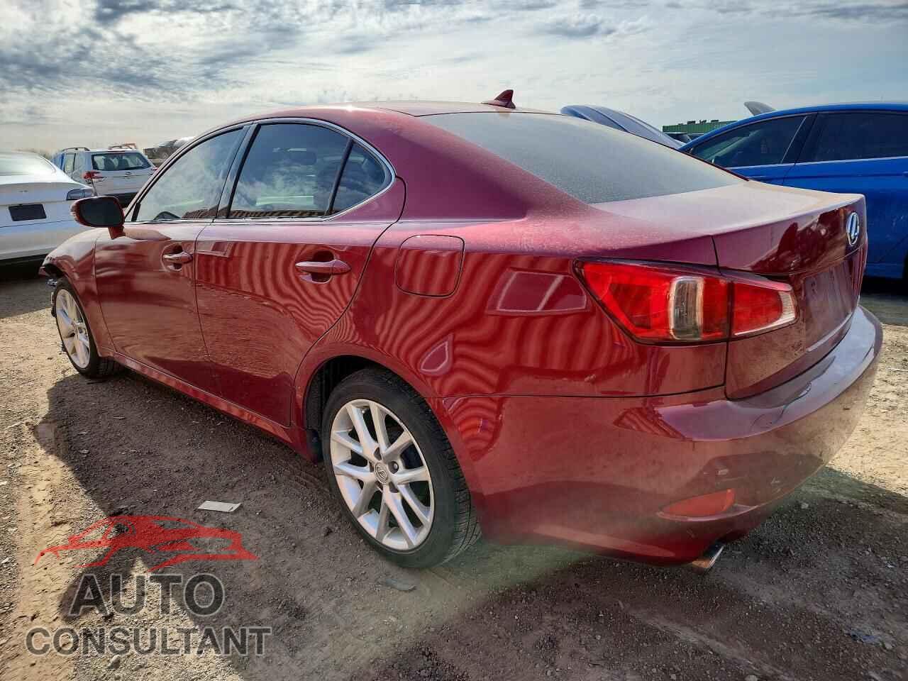 LEXUS IS 2012 - JTHCF5C20C5052837
