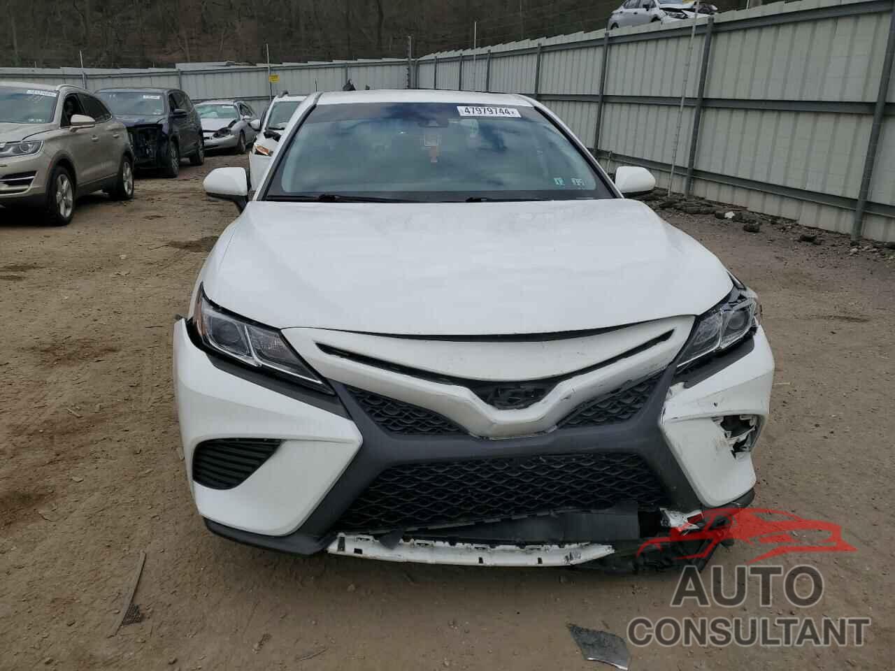 TOYOTA CAMRY 2019 - 4T1B11HK8KU740016