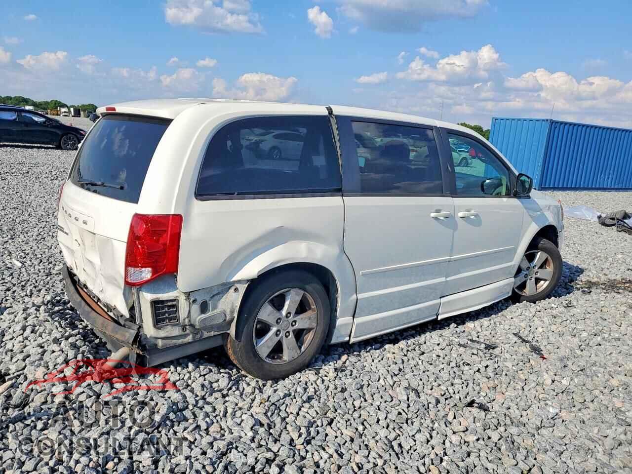 DODGE CARAVAN 2013 - 2C4RDGBG0DR650179