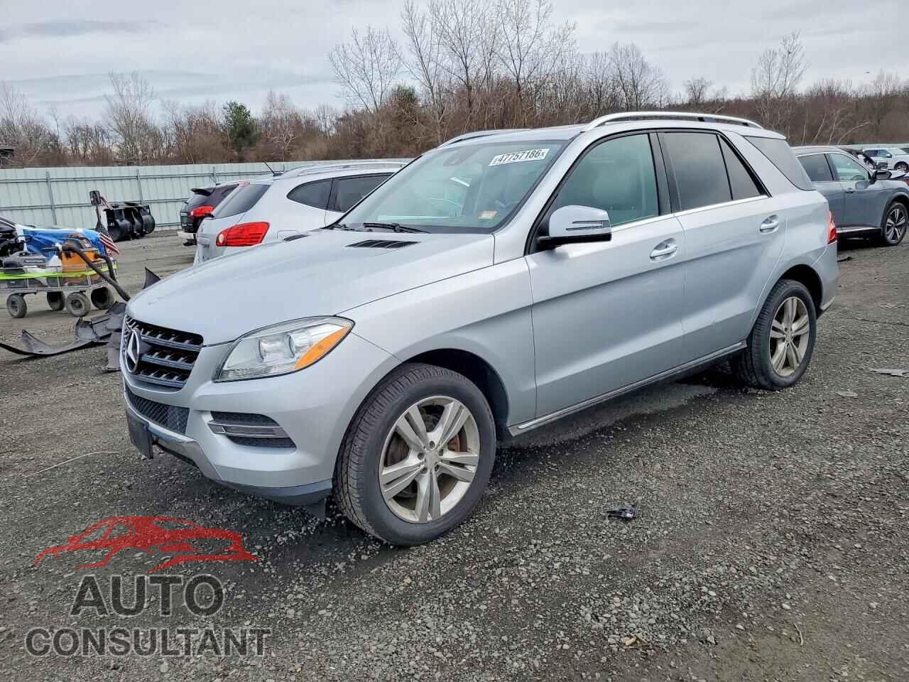MERCEDES-BENZ M-CLASS 2013 - 4JGDA2EB4DA252303