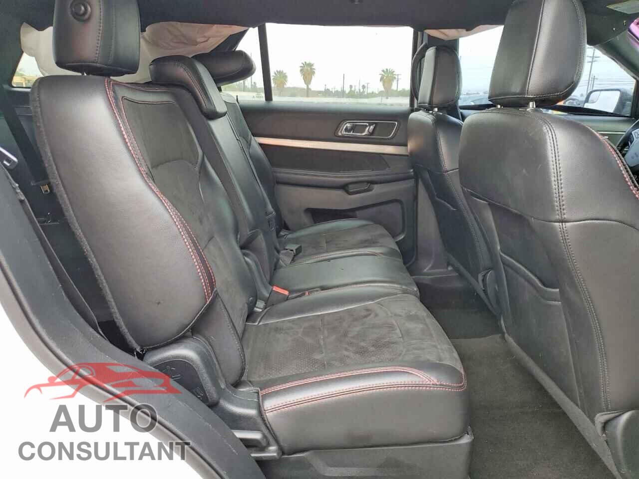 FORD EXPLORER 2018 - 1FM5K7D85JGB31549