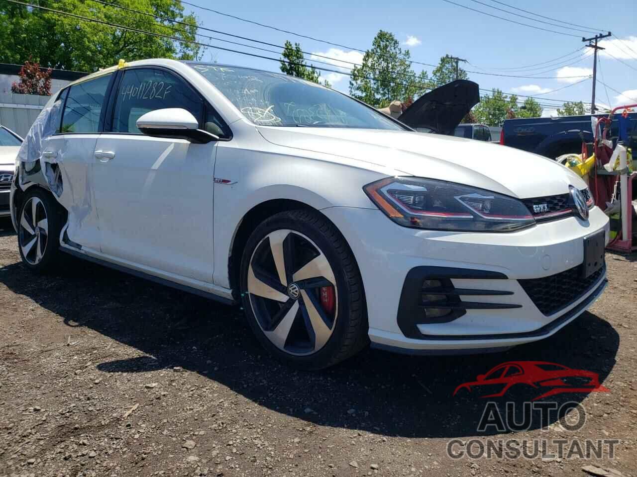 VOLKSWAGEN GTI 2018 - 3VW547AU2JM260299