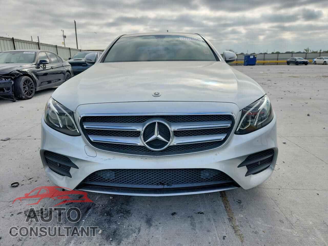 MERCEDES-BENZ E-CLASS 2020 - WDDZF8DB5LA700195