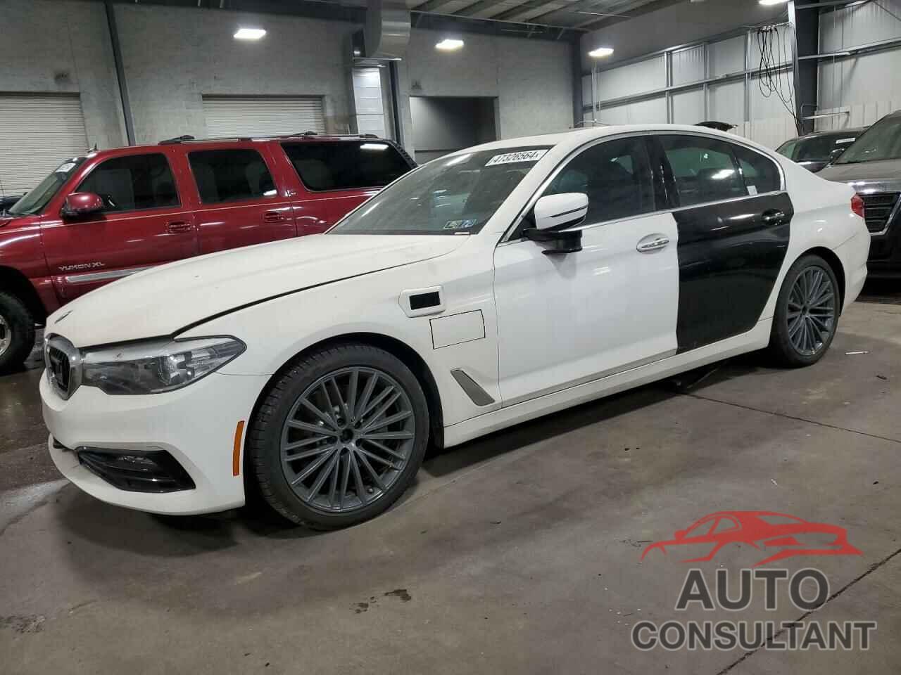 BMW 5 SERIES 2018 - WBAJE7C56JWC57216