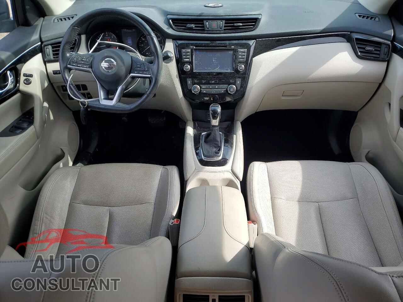 NISSAN ROGUE 2018 - JN1BJ1CR8JW263473