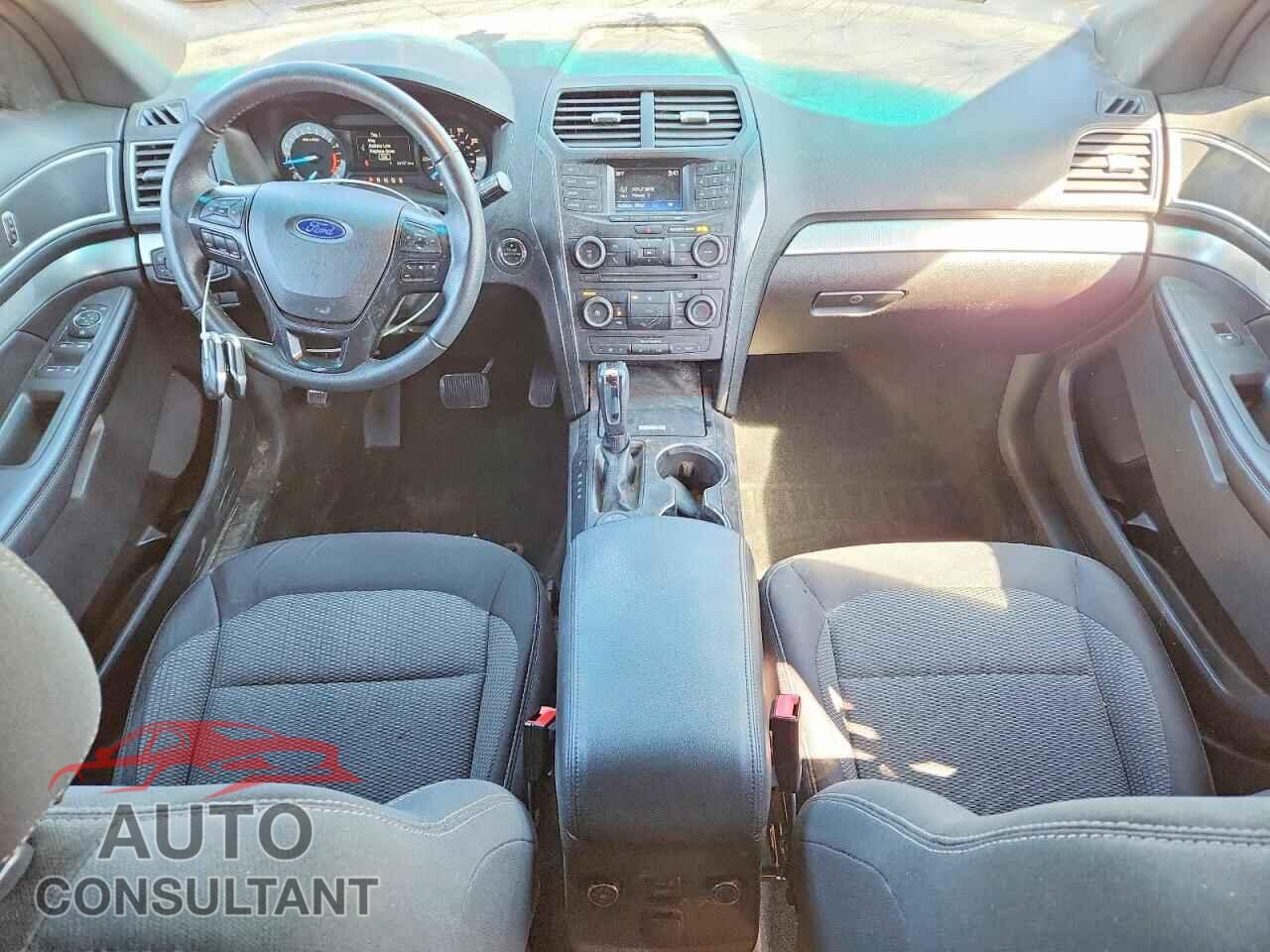 FORD EXPLORER 2017 - 1FM5K8D88HGB69308