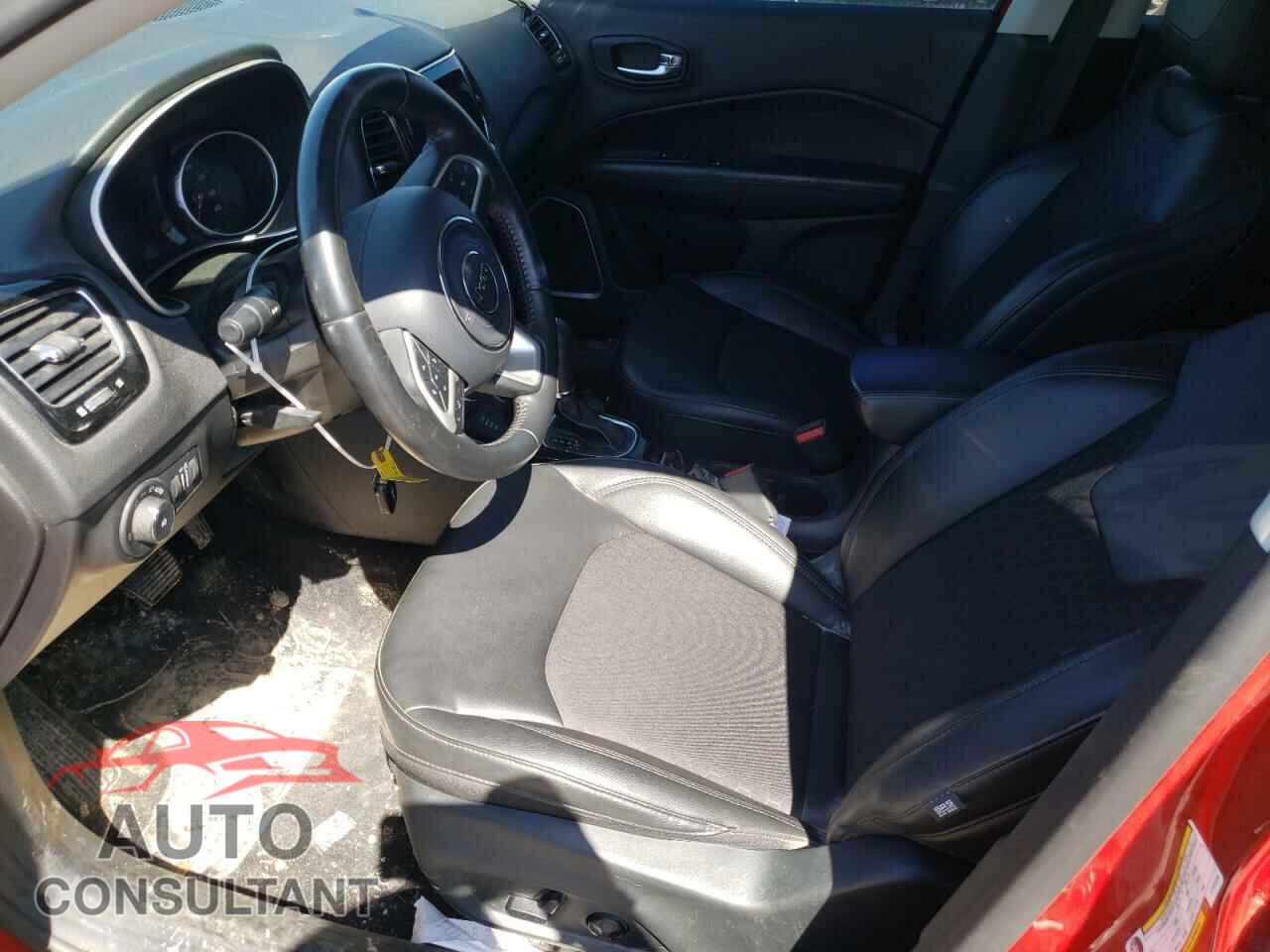 JEEP COMPASS 2020 - 3C4NJDBB7LT101018