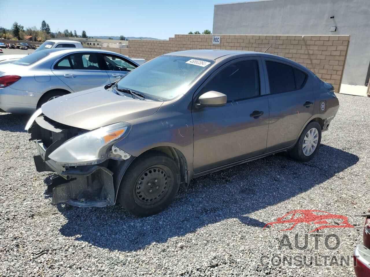 NISSAN VERSA 2017 - 3N1CN7AP0HL867421