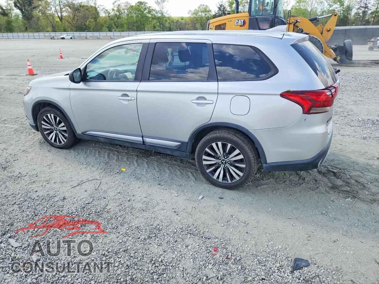 MITSUBISHI OUTLANDER 2019 - JA4AD2A37KZ028982