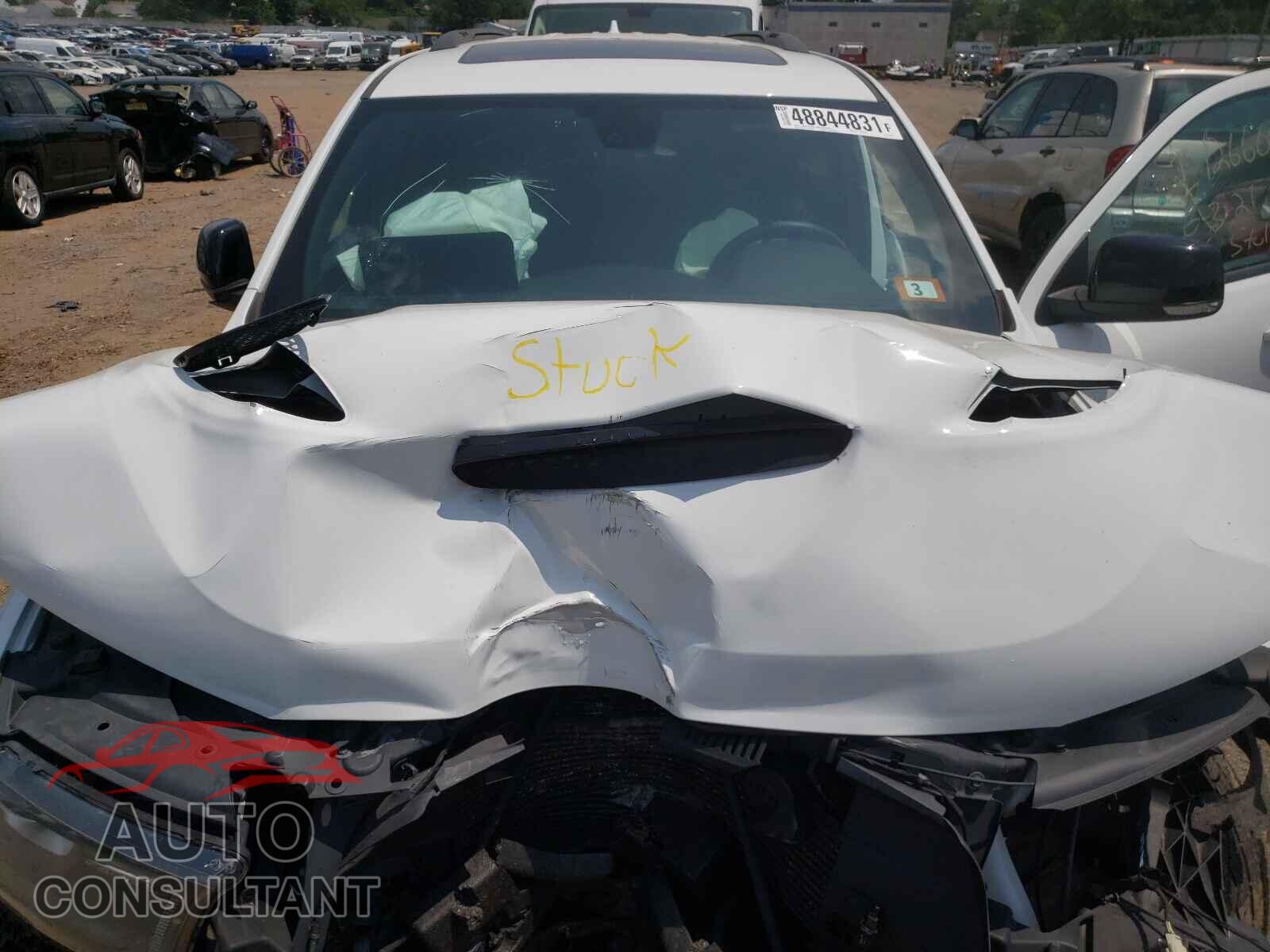 DODGE DURANGO 2018 - 1C4RDJDG9JC255271