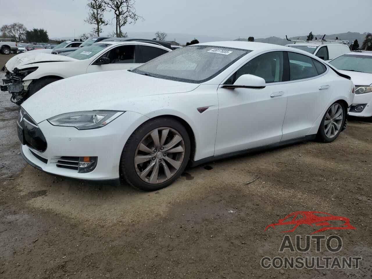 TESLA MODEL S 2014 - 5YJSA1H19EFP48568