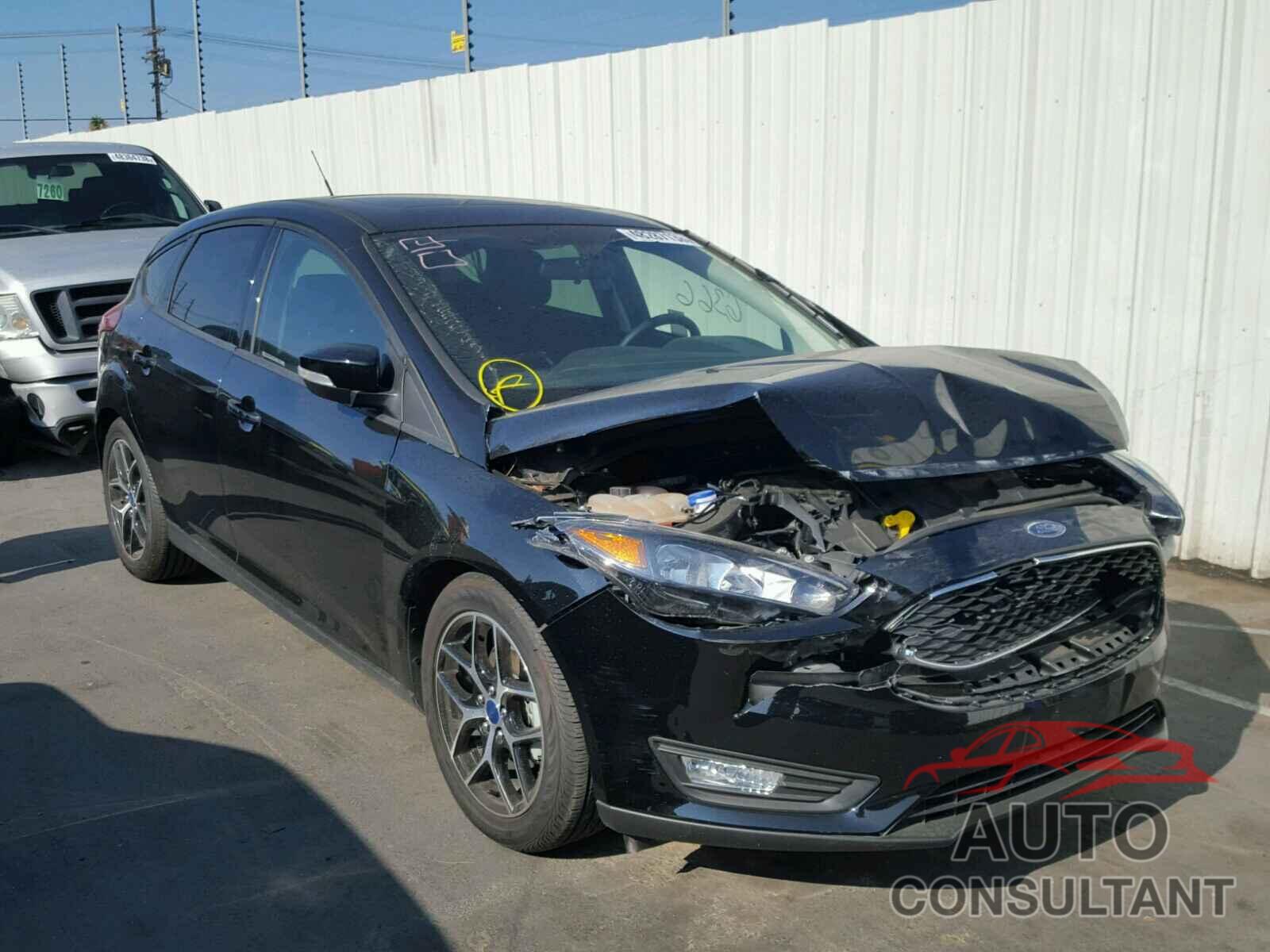 FORD FOCUS 2017 - 1FADP3M24HL343520