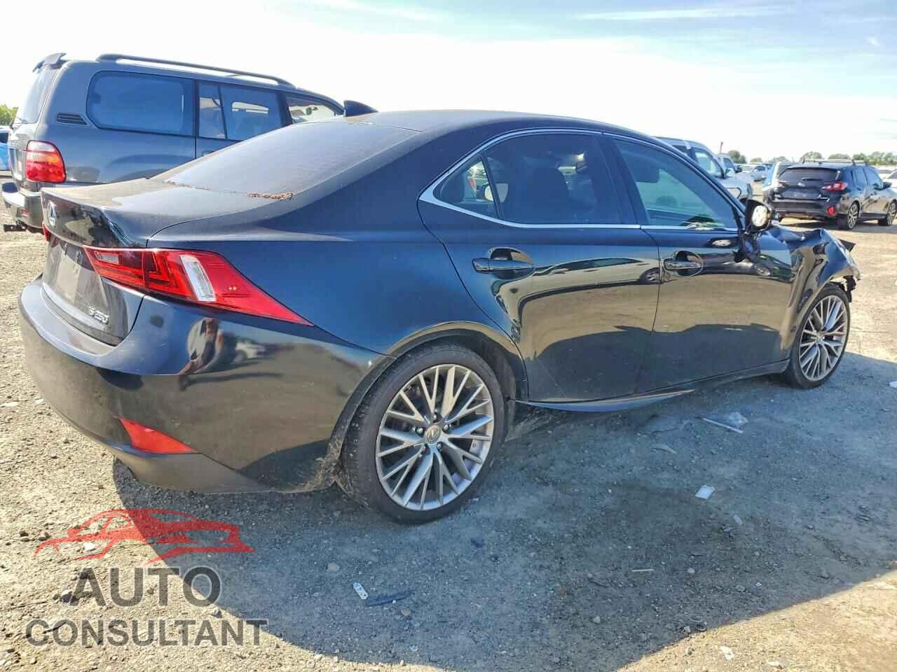 LEXUS IS 2014 - JTHBF1D20E5018550