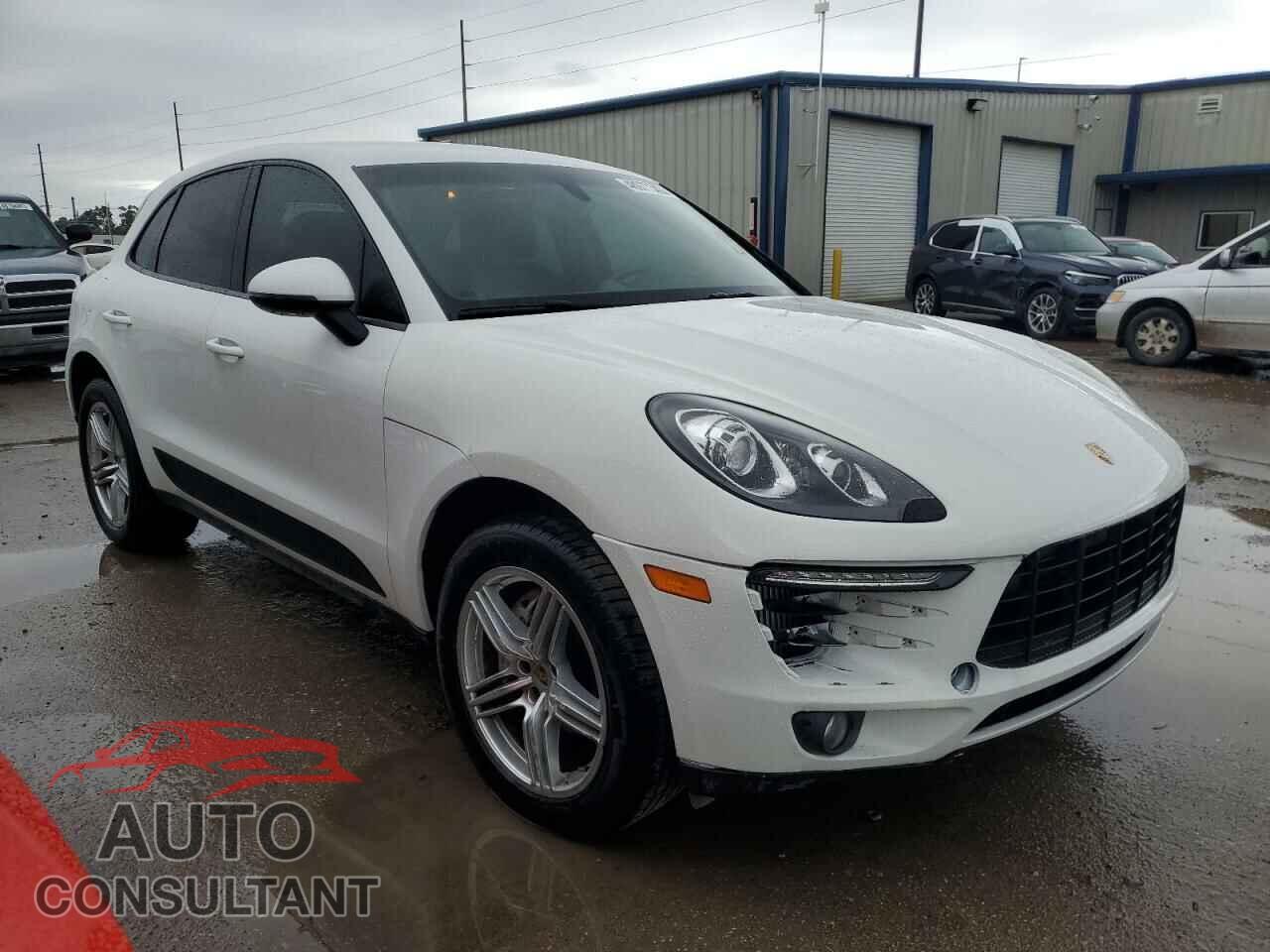 PORSCHE MACAN 2015 - WP1AB2A56FLB44873
