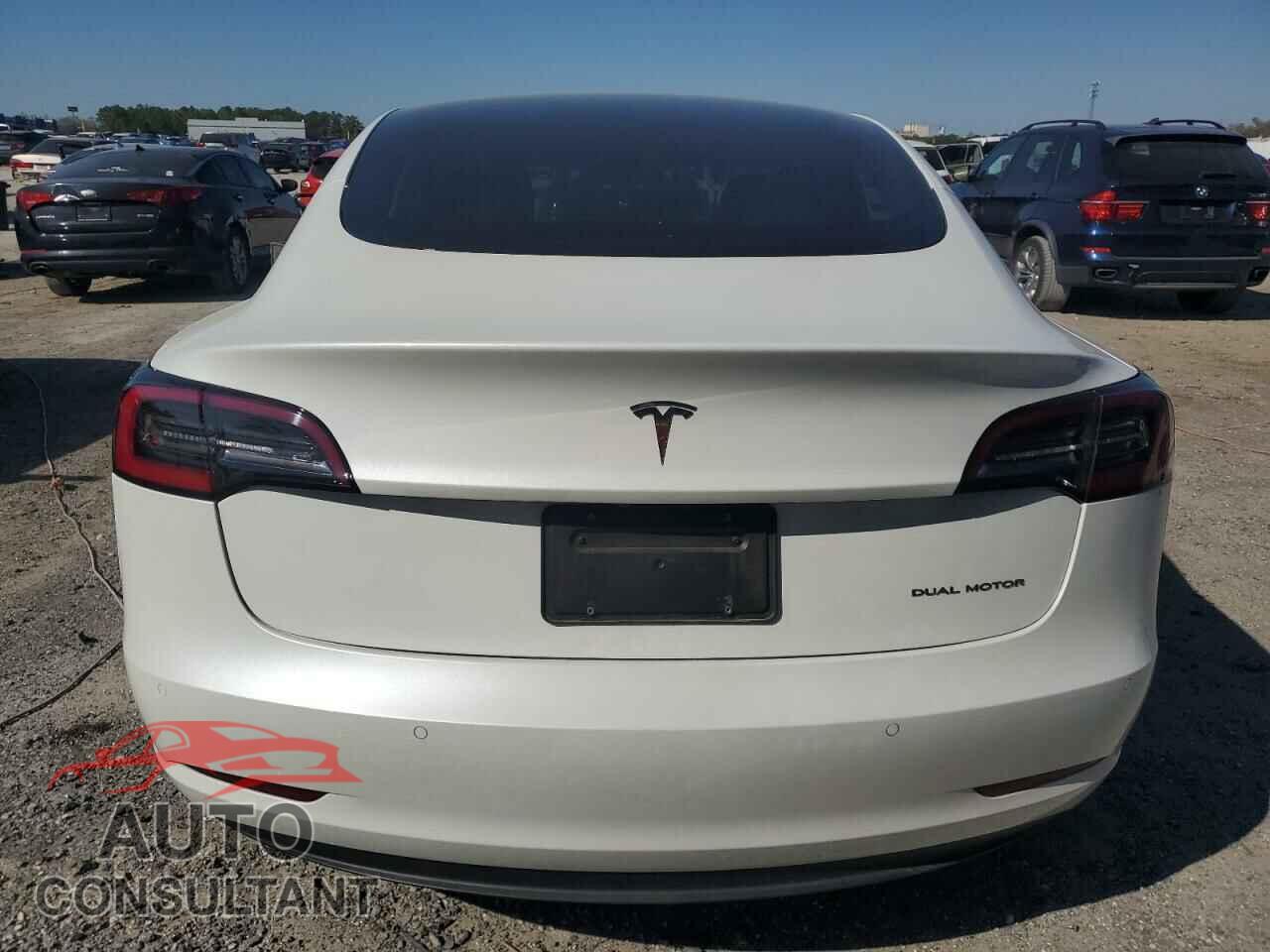 TESLA MODEL 3 2021 - 5YJ3E1EB0MF036440