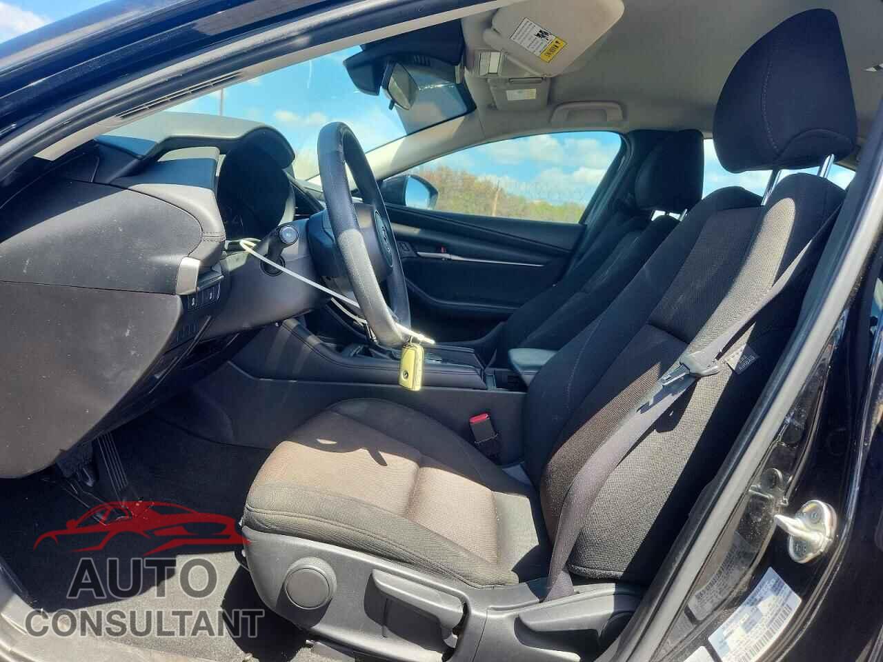 MAZDA 3 2021 - 3MZBPAA7XMM202771
