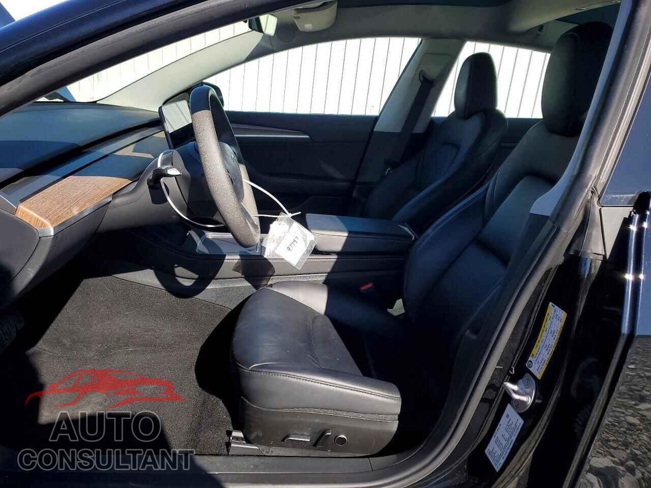 TESLA MODEL 3 2023 - 5YJ3E1EB8PF690686