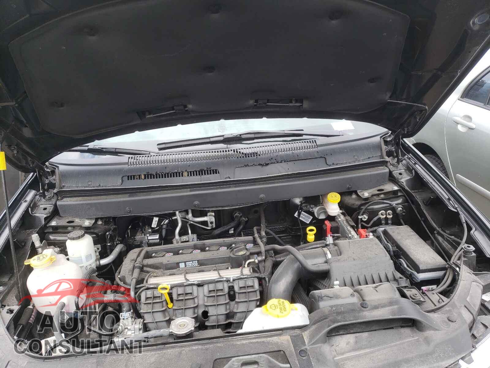 DODGE JOURNEY 2020 - 3C4PDCAB1LT249578