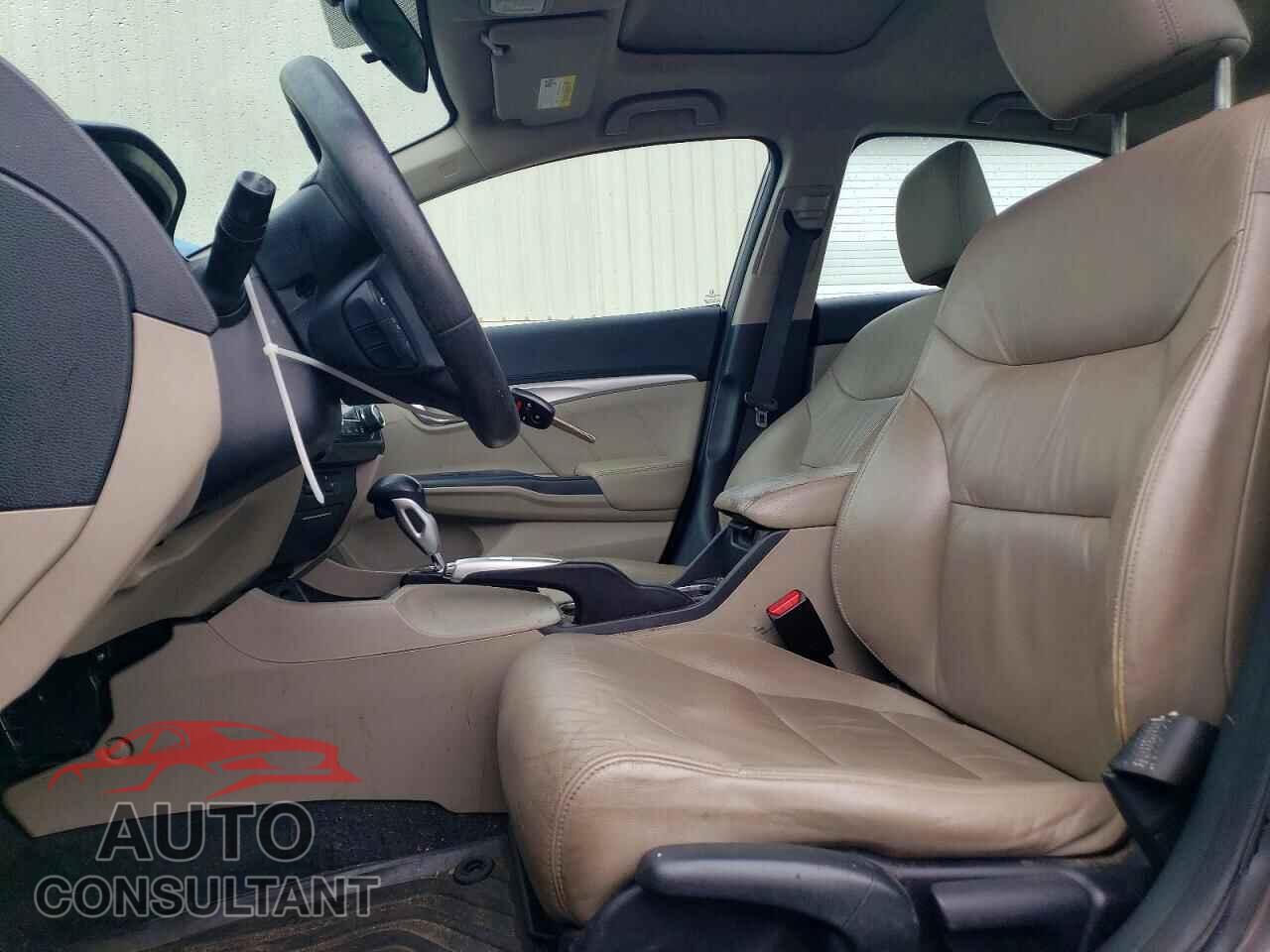 HONDA CIVIC 2013 - 19XFB2F94DE284574