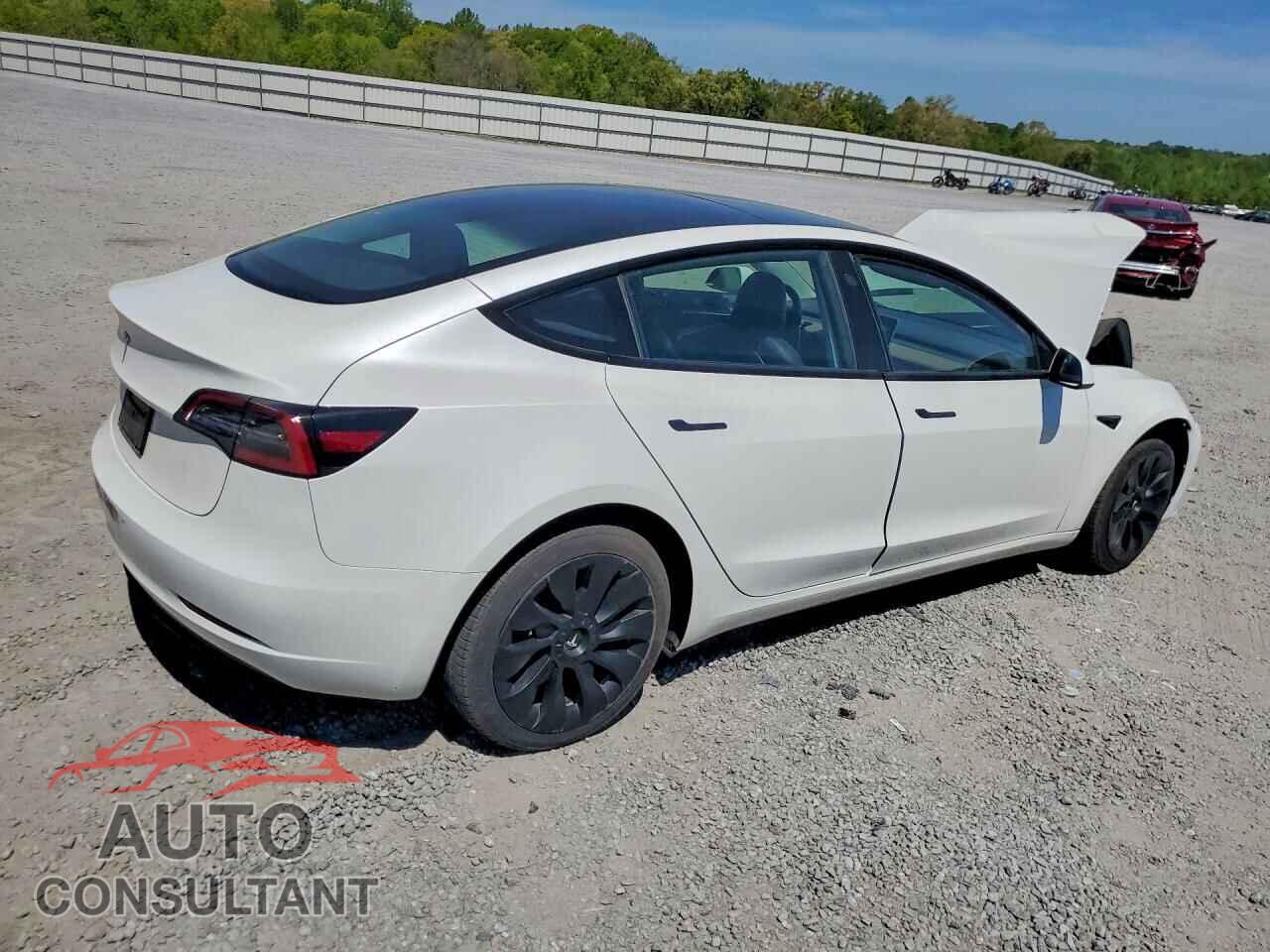 TESLA MODEL 3 2023 - 5YJ3E1EA0PF619957