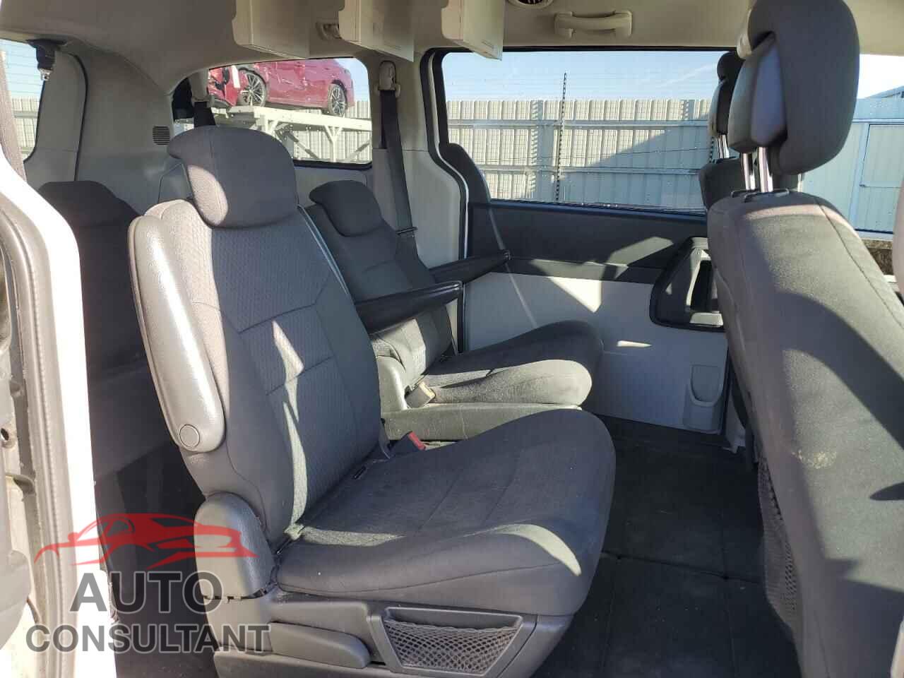 DODGE CARAVAN 2010 - 2D4RN5D1XAR445218