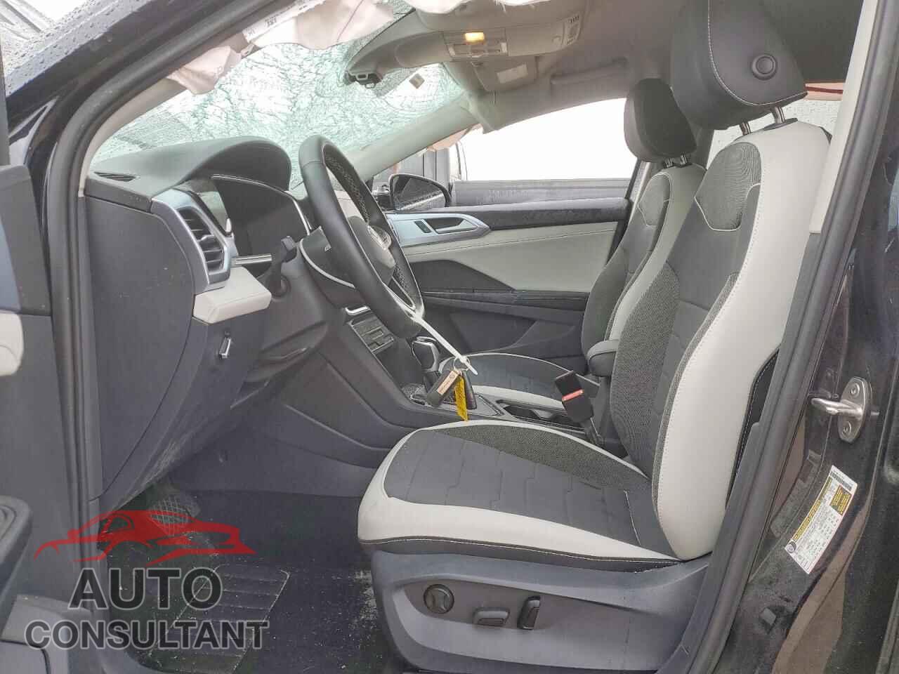 VOLKSWAGEN ALL OTHER 2025 - 3VVSC7B22SM011154