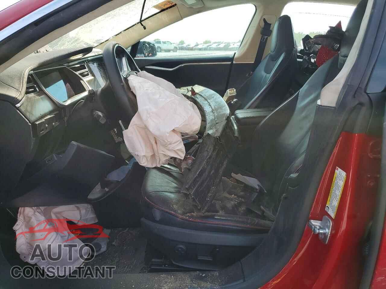 TESLA MODEL S 2013 - 5YJSA1DP2DFP09216