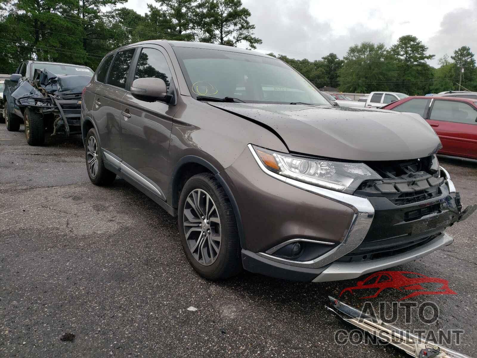 MITSUBISHI OUTLANDER 2017 - JA4AD3A33HZ054588