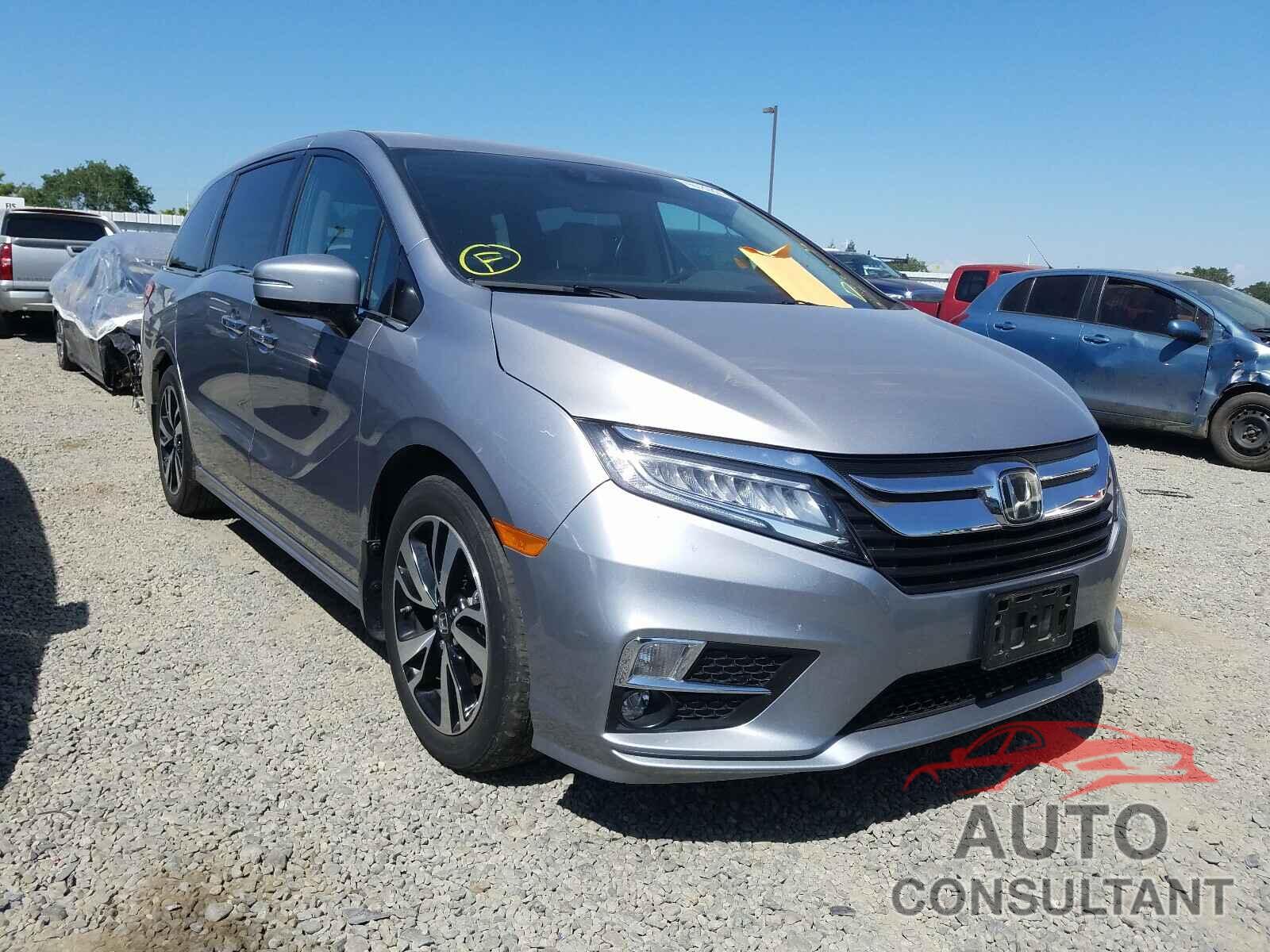 HONDA ODYSSEY 2018 - 5FNRL6H91JB071036