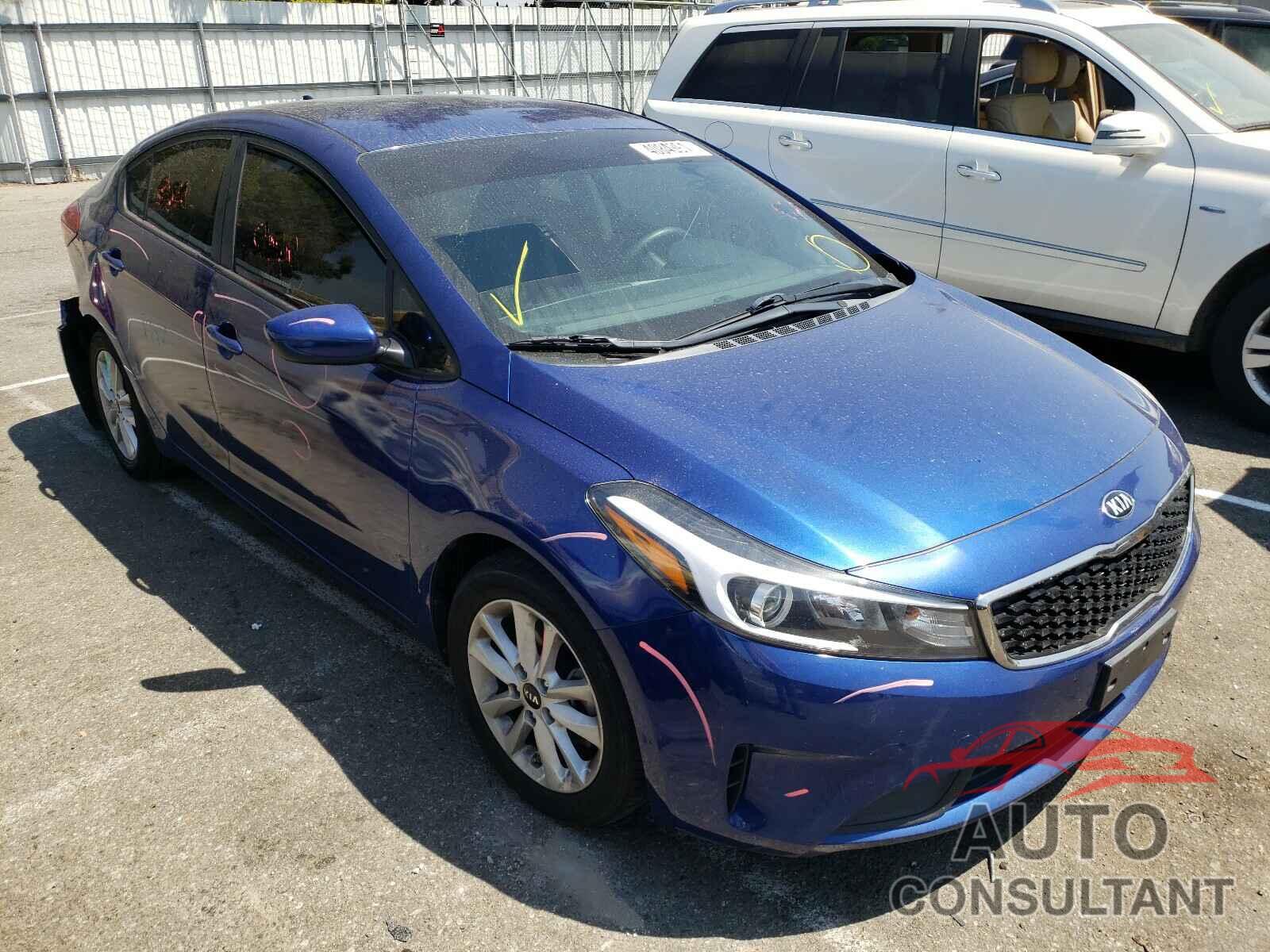 KIA FORTE 2017 - 3KPFL4A79HE009352